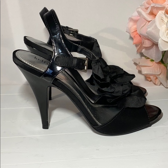 Kelly&katie Ruffle Front Heels. - Picture 4 of 7